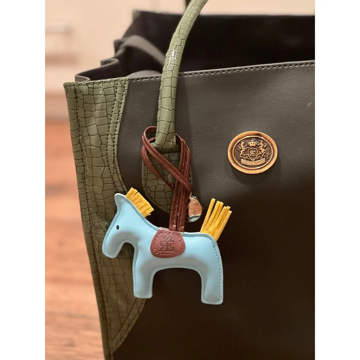 Royal Equestrian Blue Charm Horse - Image 4