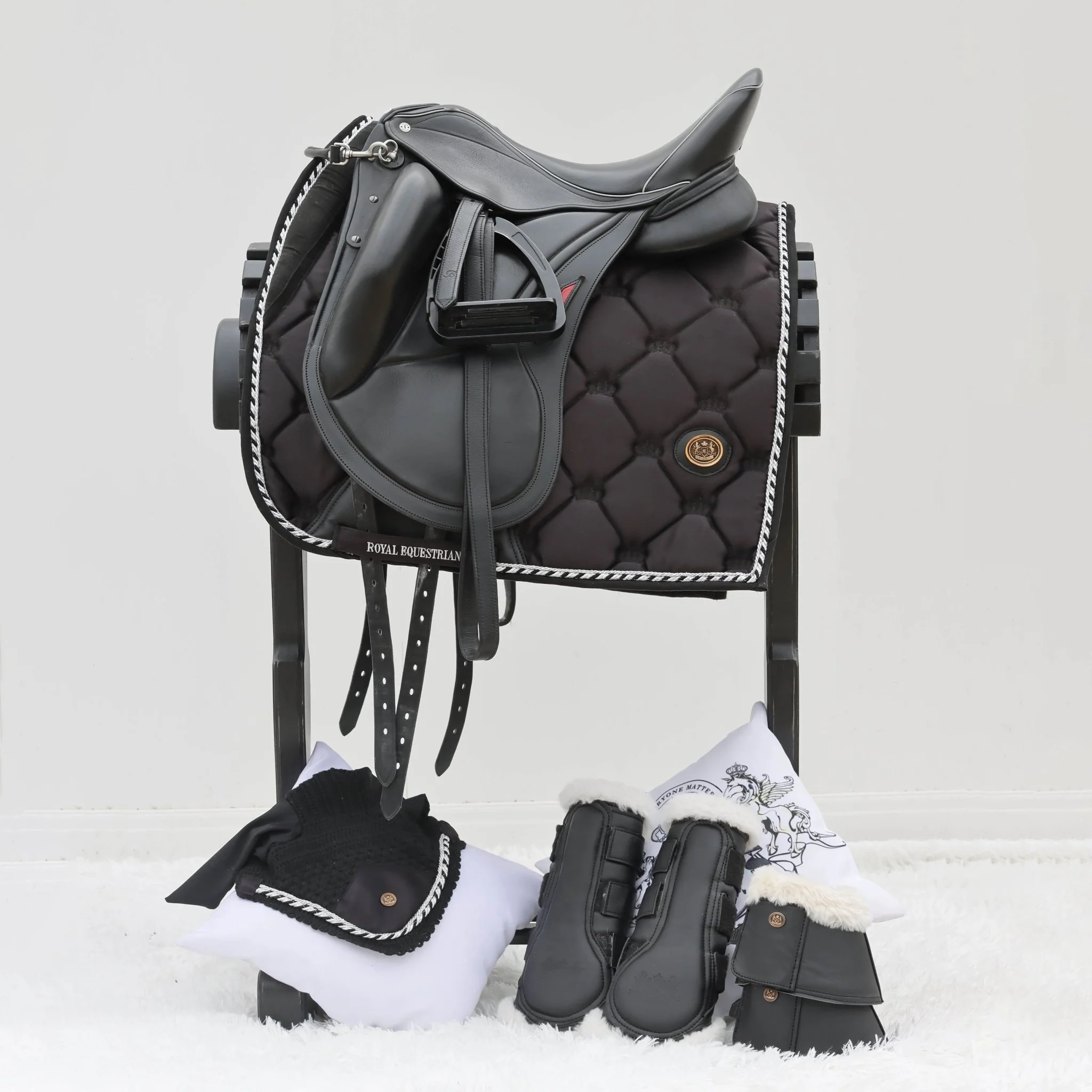 Royal Equestrian Dressage Saddle Pad Black Silver - Image 3