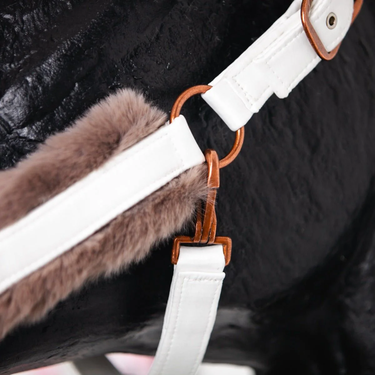 Royal Equestrian Fur Halter White Full - Image 4