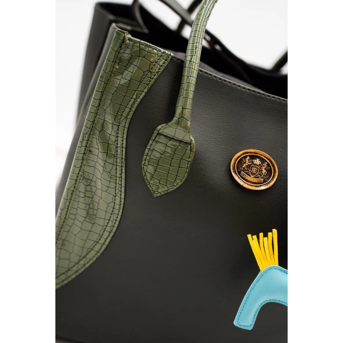 Royal Equestrian Grooming Bag Olive Green - Image 6