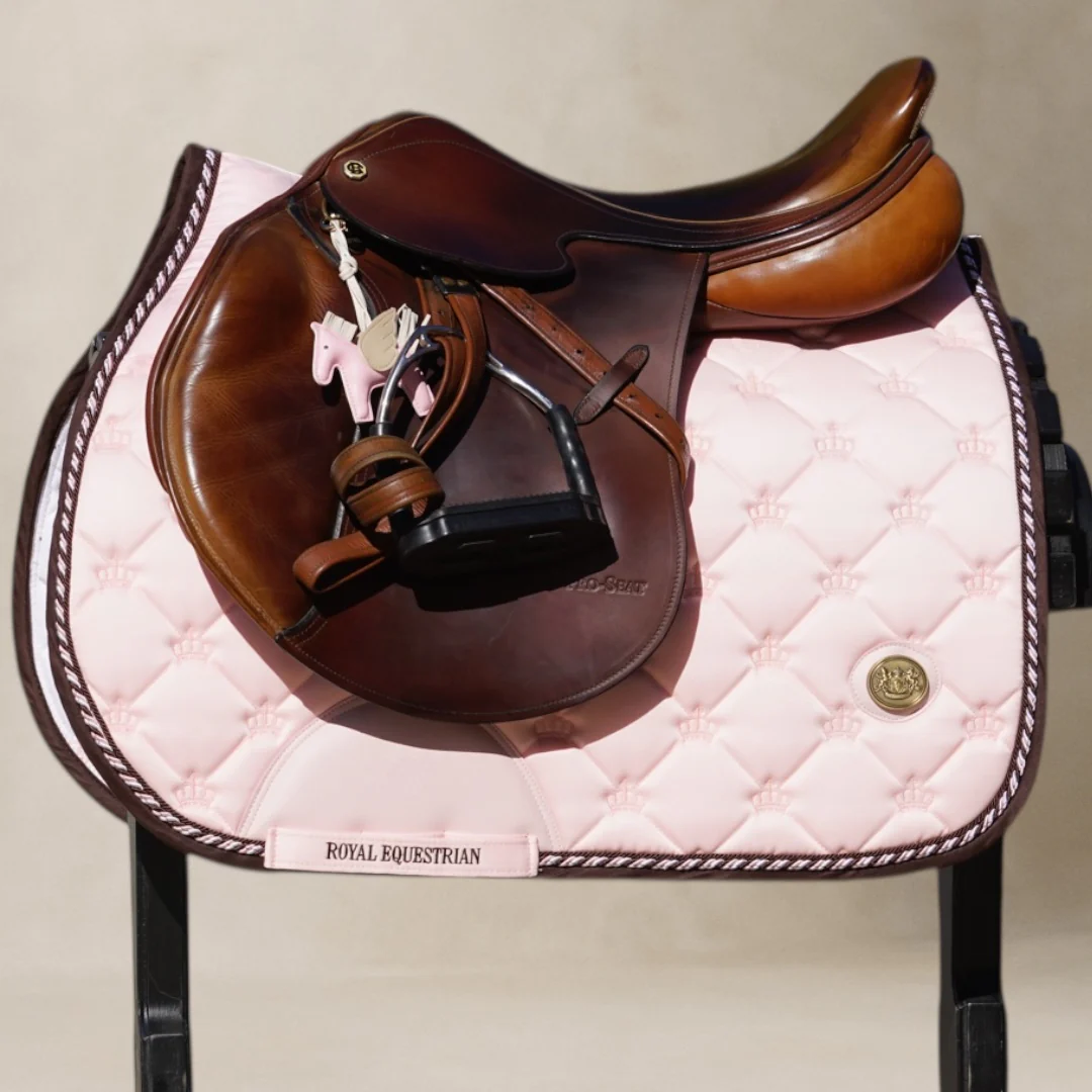 Royal Equestrian Saddle Pad Jump Pink - Image 3