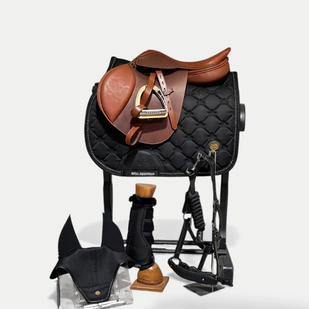 Royal Equestrian Saddle Pad Jump Black Crystal - Image 3