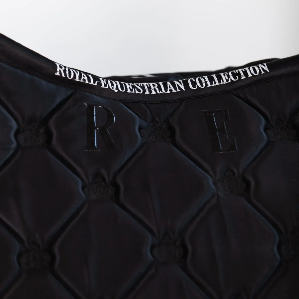 Royal Equestrian Saddle Pad Jump Black Silver - Image 5