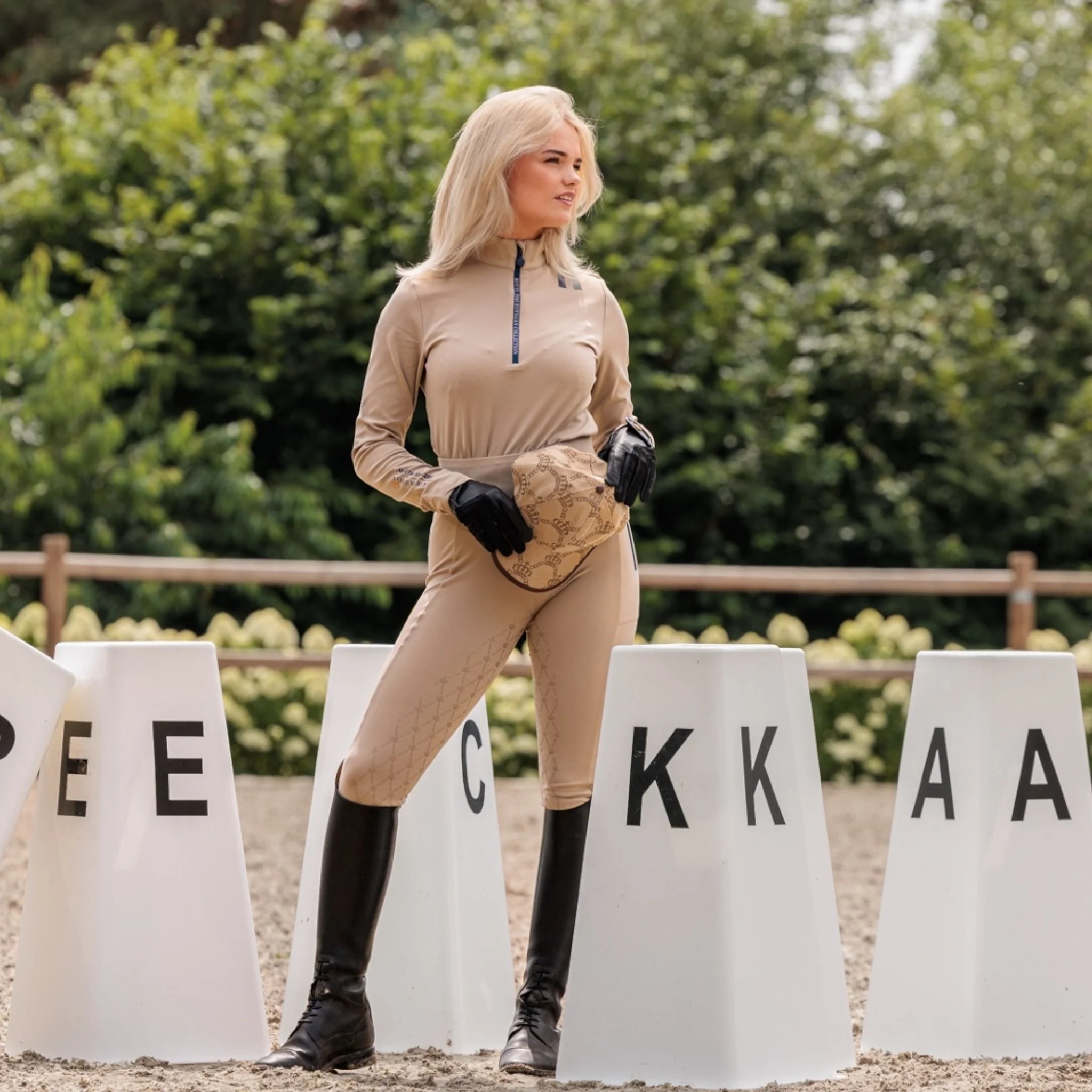 Royal Equestrian Training Shirt La Formation Logo Stripe Zip Beige - Image 6