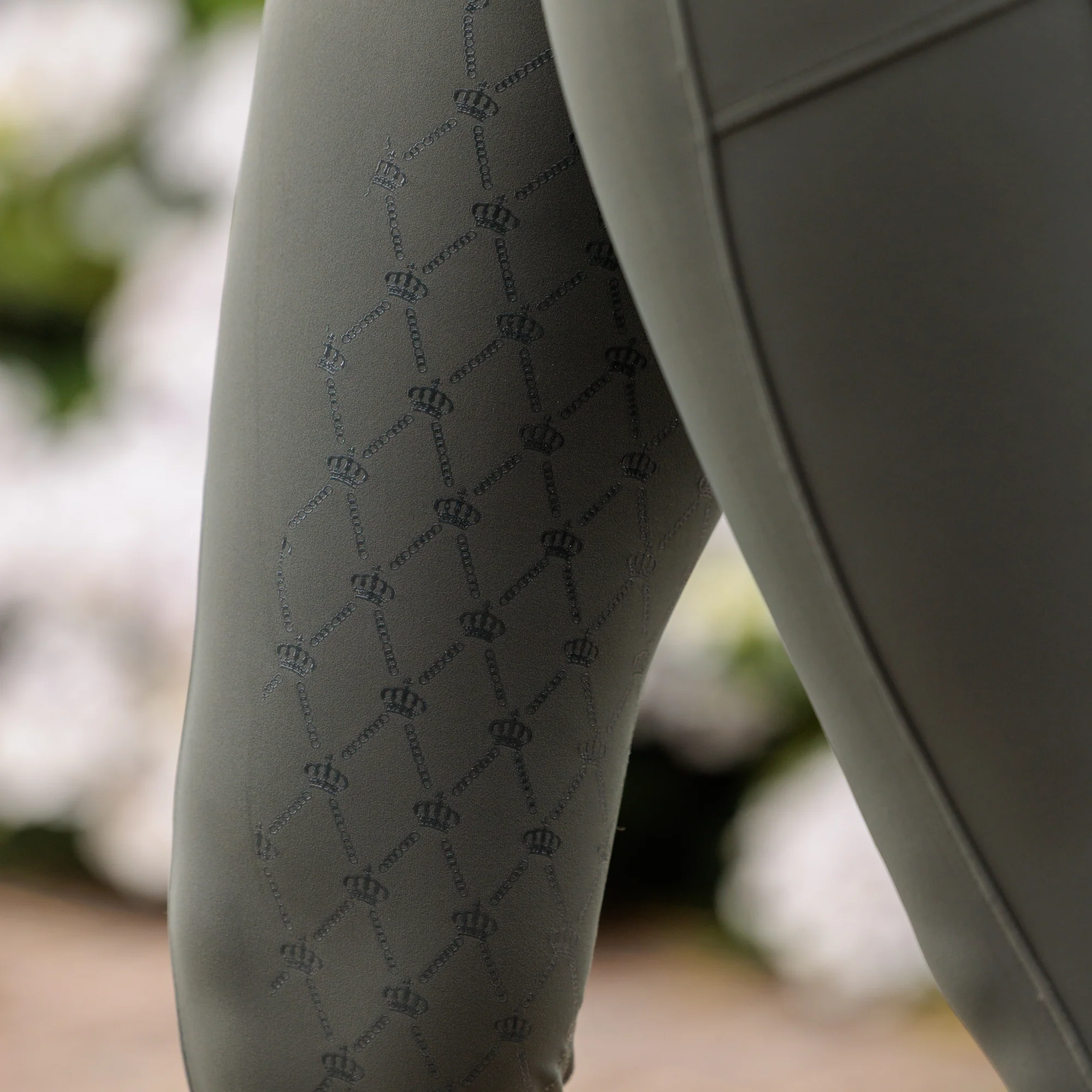 Royal Equestrian Lepouvoir Crystal Pro Riding Full Grip Tights Olive - Image 5