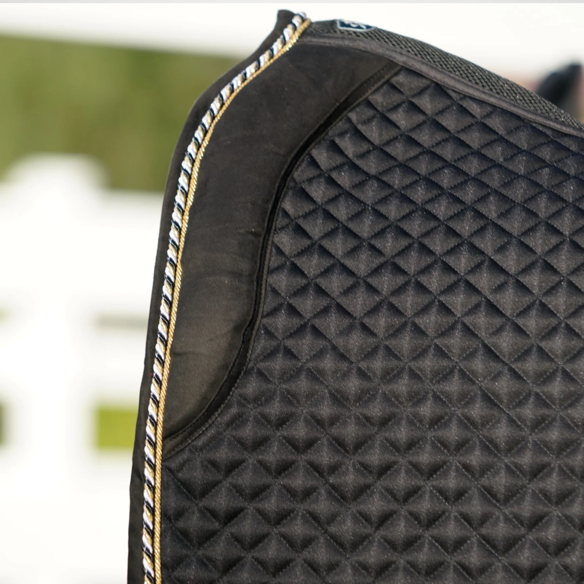 Royal Equestrian Saddle Pad Dressage Pro Cooling Mesh Black Gold - Image 4